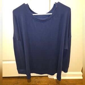 NWOT FELINA Navy Blue Long Sleeve Top SIZE large